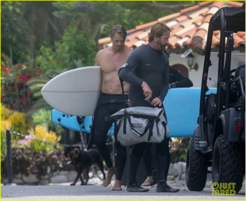 gerard-butler-goes-shirtless-surfing-with-gerard-butler-06.jpg