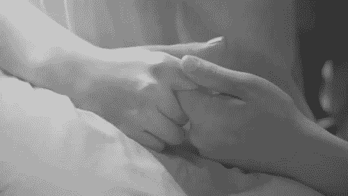 tumblr_m7y8s1CMql1qcc3pmo1_r1_500.gif