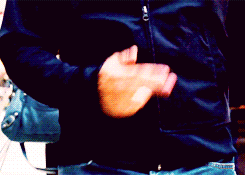 tumblr_lzvb69OIgi1r9k1jlo3_250.gif