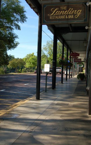 The Landing Restaurant & Bar.jpg