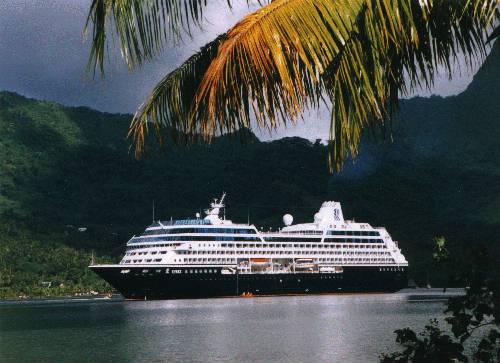 cruise-ship.jpg