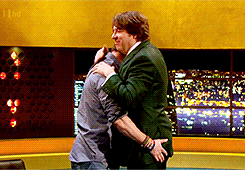 tumblr_inline_miffb7X5gb1r255kz.gif