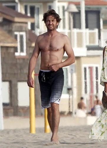 fp_7734679_butler_gerard_beach_excl_fp7_081311.jpg