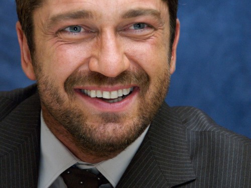 67838_dzherard-batler_or_gerard-butler_1600x1200_(www.GdeFon.ru).jpg
