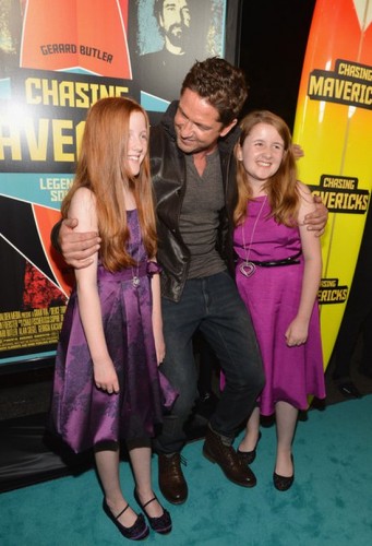 Gerard+Butler+Premiere+20th+Century+Fox+Chasing+SC2nBkeb3fIl.jpg