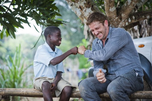 Gerard-Butler-in-Liberia-with-Marys-Meals-2944219.jpg