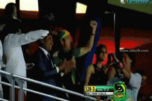 Jamaica Tallawahs vs Guyana Amazon Warriors CPL Final T20 Highlights -- CPL 2013 (1).gif
