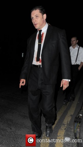 tom-hardy-filmset-of-new-gangster-movie_4300647.jpg