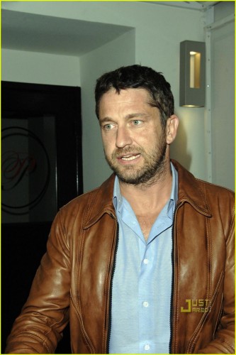 gerard-butler-elephant-project-06.jpg
