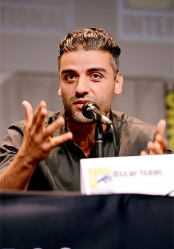 tumblr_nrb25b2S1f1u6fjyao4_250.png