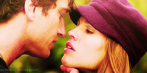 tumblr_mldmlzgBxj1r6l1x4o1_500.gif