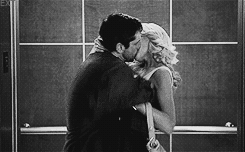 tumblr_m8z24cCcqA1qhqjopo1_250.gif