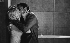 tumblr_m8z24cCcqA1qhqjopo2_250.gif