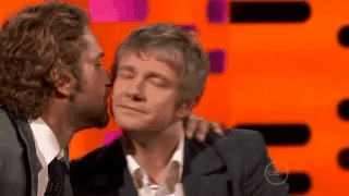 tumblr_myfam2km5B1rman8co1_400.gif