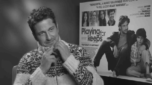 Gerard Butler strips off during interview!.gif