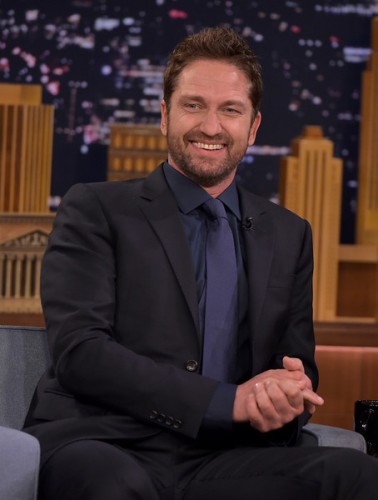 Gerard+Butler+Visits+Tonight+Show+Starring+vWQCqu-BY5ql.jpg
