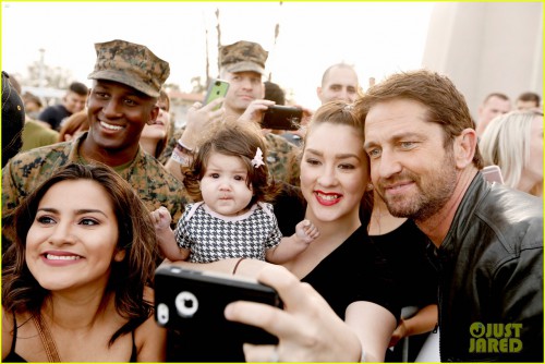 gerard-butler-accepts-invite-to-marine-corps-ball-14.jpg