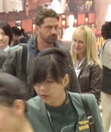 22408189-002.jpg