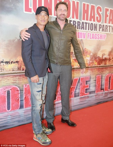 32CBC84300000578-3521522-Arriving_at_the_party_with_actor_Simon_Yam_Gerard_let_bonhomie_t-m-59_1459696771262.jpg