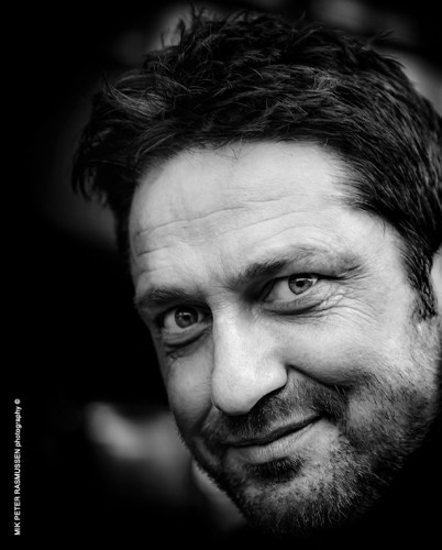 GERARD-BUTLER-by-MIK-PETER-RASMUSSEN-photography-© (1).jpg