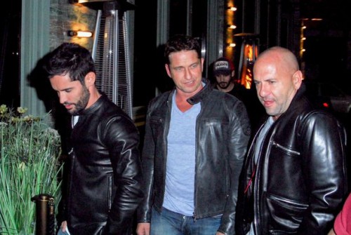Gerard-Butler-and-Jean-Bernard-Fernandez-Versini (1).jpg