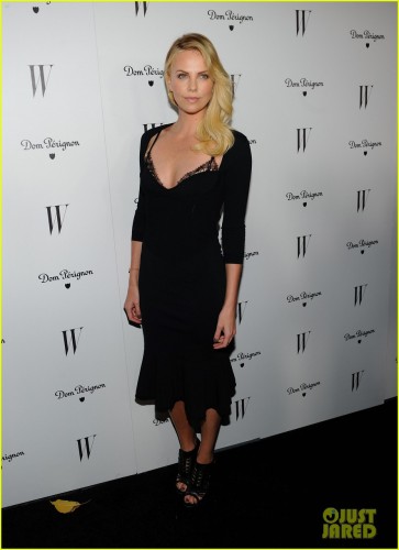 jessica-biel-charlize-theron-w-mag-party-07.jpg