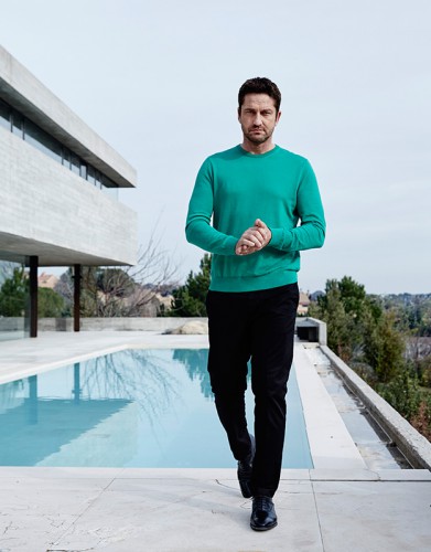 Gerard-Butler-for-Boss-Bottled-Tonic-CA.jpg