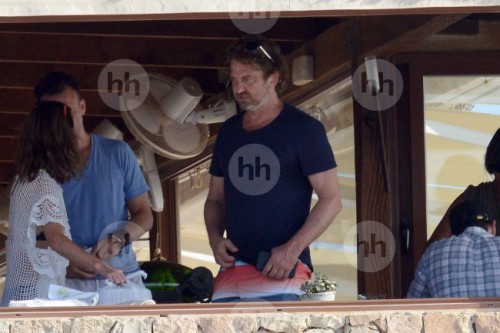 prev_watermarked0_68559920.jpg