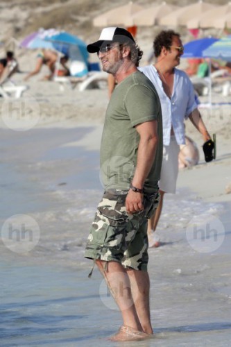 prev_watermarked0_68700946.jpg
