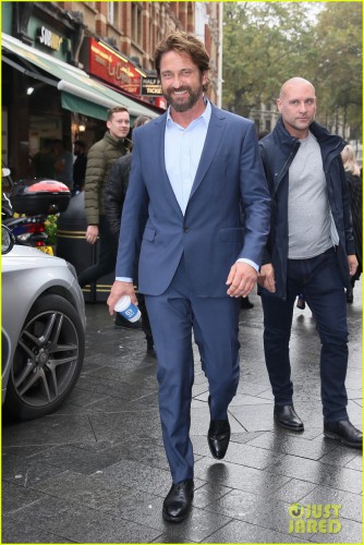 gerard-butler-capital-radio-london-25.jpg