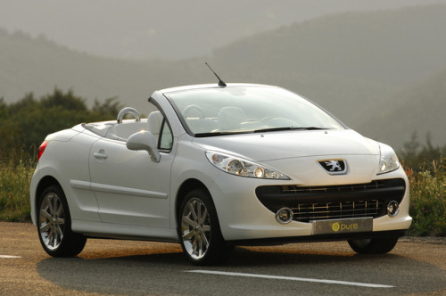 101520425_Peugeot_207.jpg