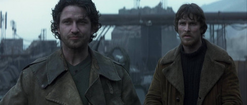 image-regne-feu-08.jpg (86.49 КБ) 1205 просмотров Джерард Батлер и Кристиан Бейл