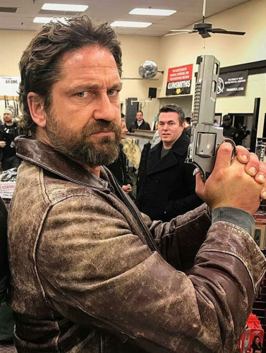 nik.jpg (271.11 КБ) 4672 просмотра "Охота на воров"